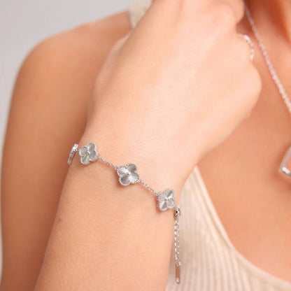 Lucky Clover Charm Bracelet