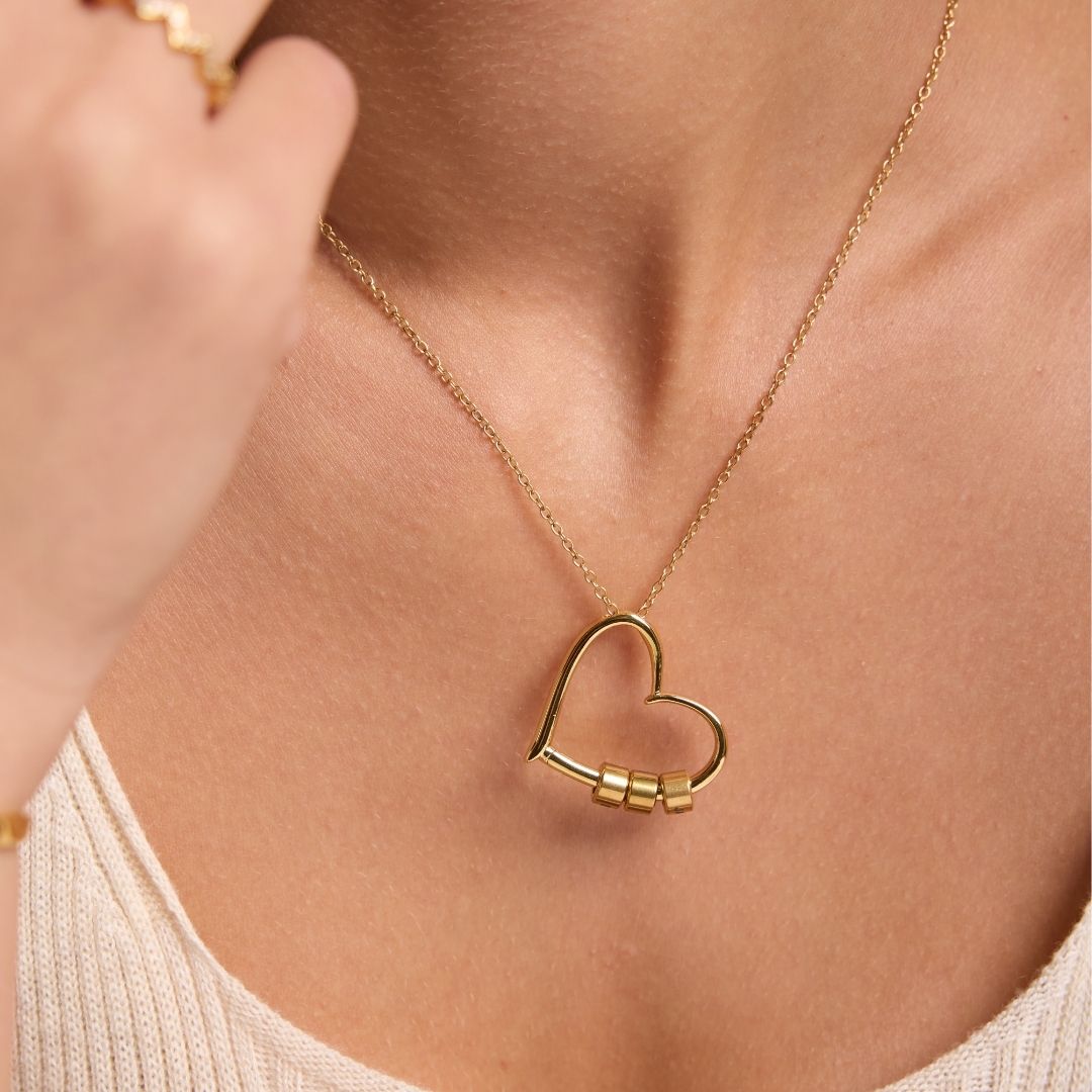 Charming Heart Necklace with Engraved Name Beads for Wife